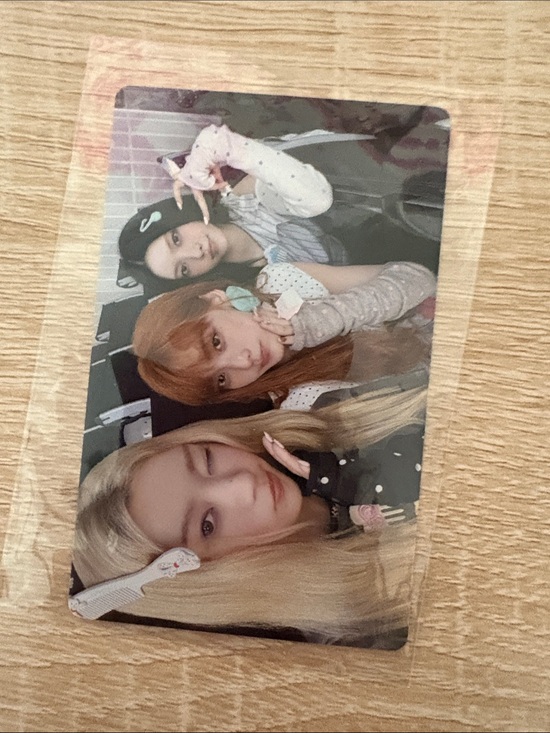 illit Other - Illit photocard official